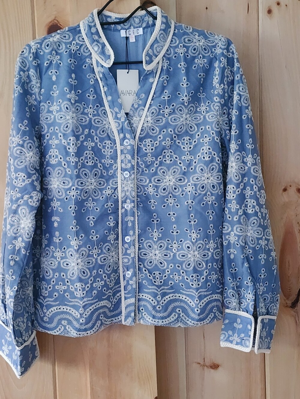 TCEC Avara Embroidered top